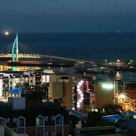 Iris Hotel Szogüpho Kültér fotó