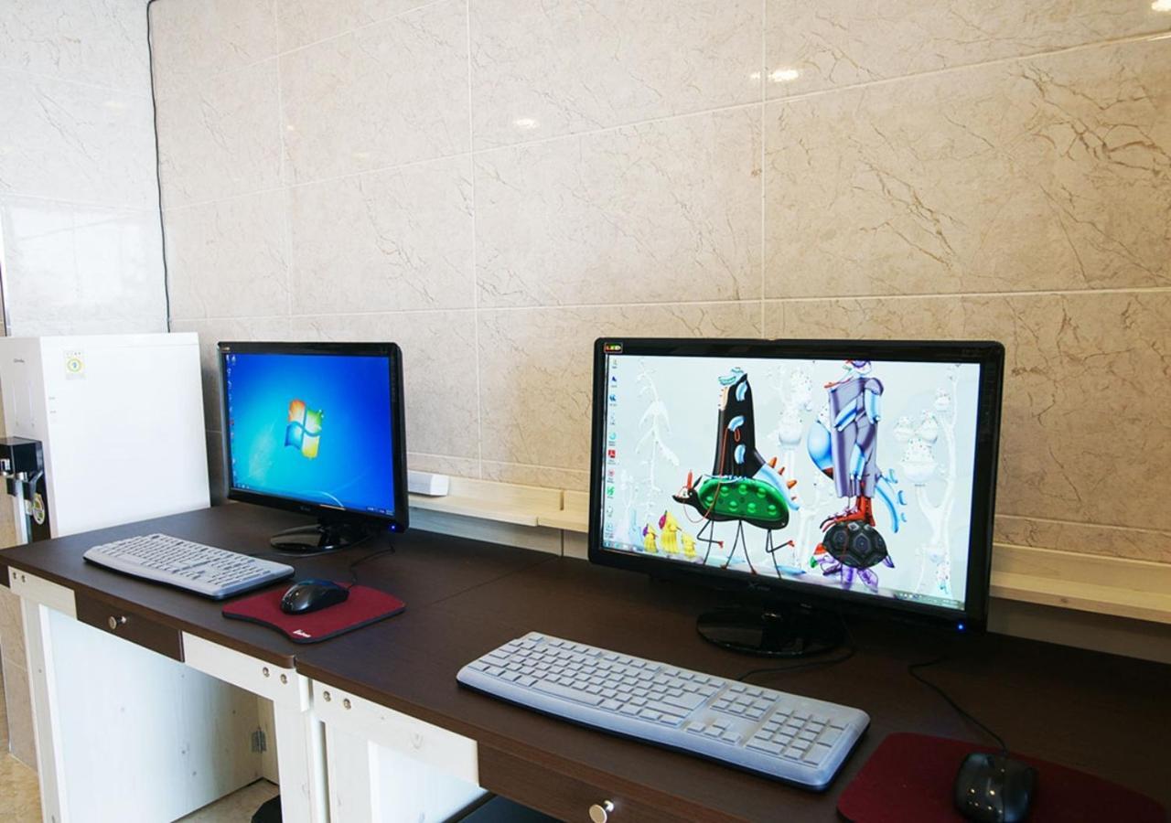 Iris Hotel Szogüpho Kültér fotó